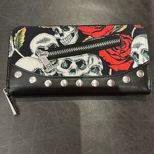 Skull & Roses wallet